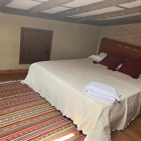 Casa Zapatero En Somontano Villa Salas Bajas Bagian luar foto